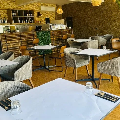 Jungle&caves Fusion Indian Restaurant and cafe photo 7