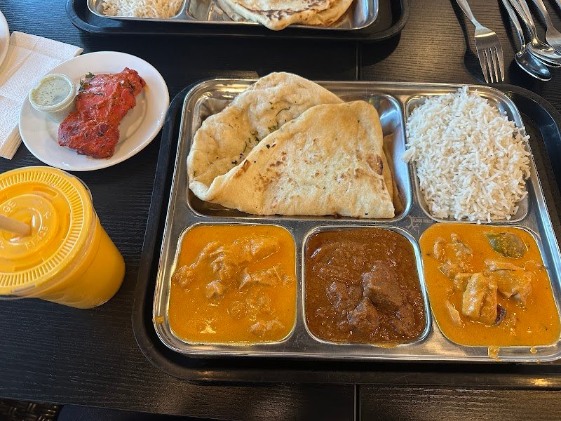 Raj's Corner Drive Thru photo 9