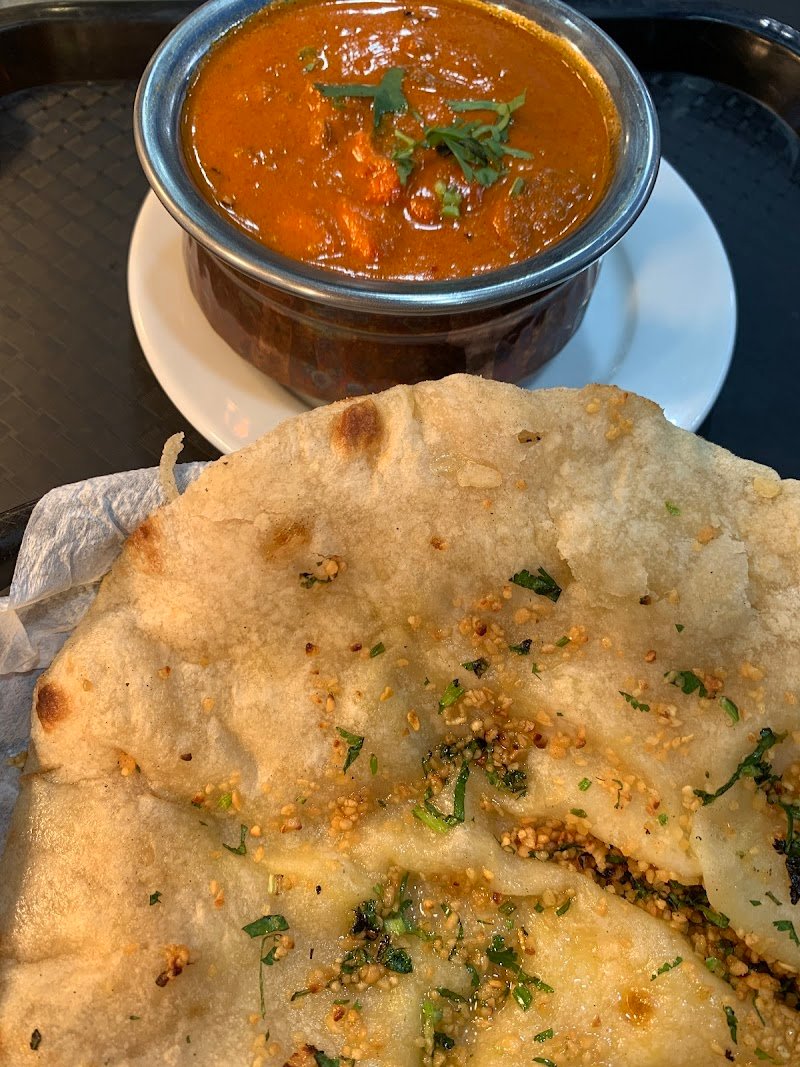 Raj's Corner Drive Thru photo 2