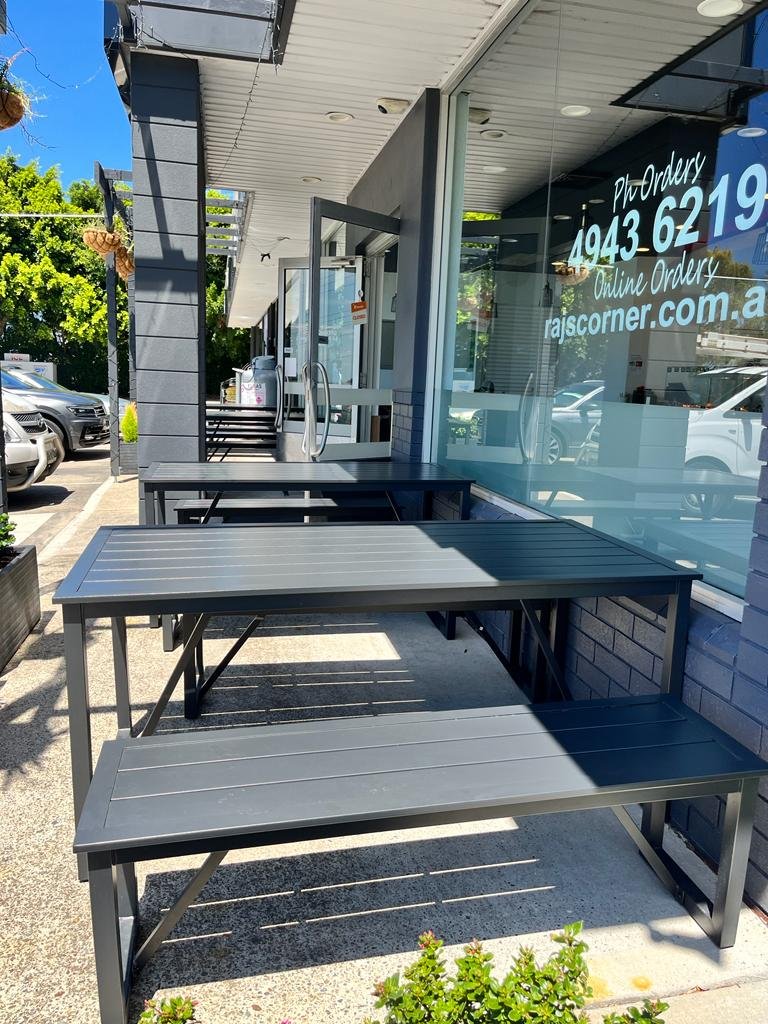 Raj's Corner Drive Thru photo 7