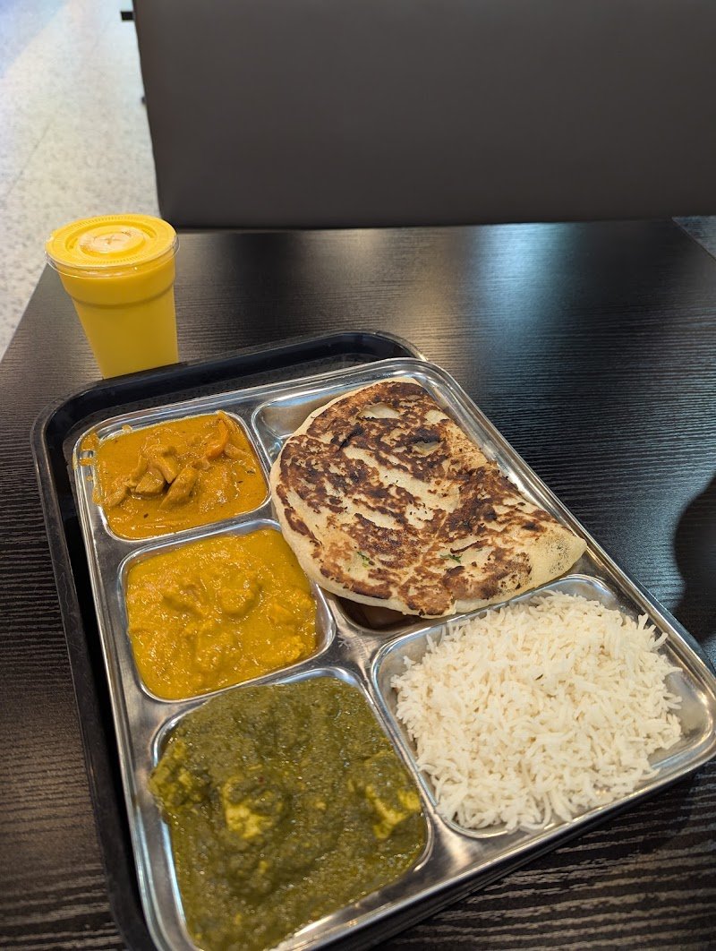 Raj's Corner Drive Thru photo 6