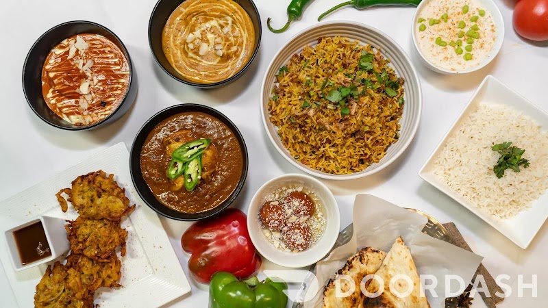 Spice on Wheels Indian Restaurant (Sandy Bay) photo 2