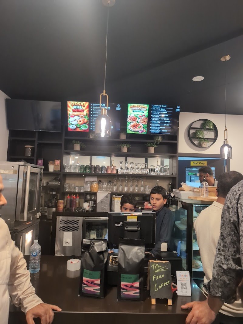 Aroma Cafe & Restaurant photo 3